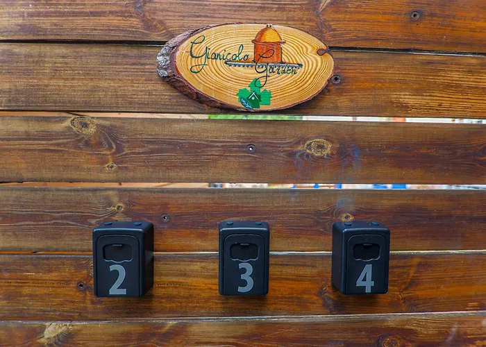 Le Casette Di Monteverde